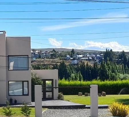 Apartamento CASA LUMINOSA CON PARQUE y VISTA ESPECTACULAR El Calafate Exterior foto